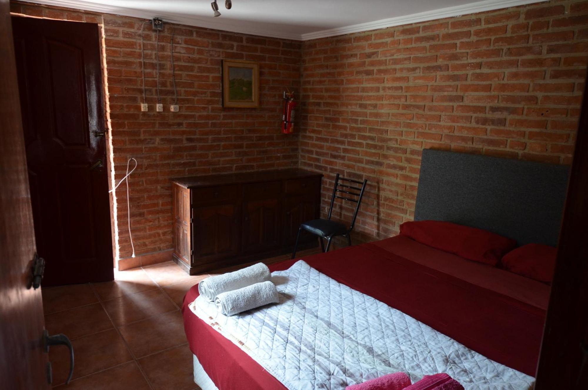 Hostel Casa Marina Argentina De Aeropuerto Ezeiza Chek-In 24 H 10 Minutos De Aeropuerto Monte Grande Zewnętrze zdjęcie