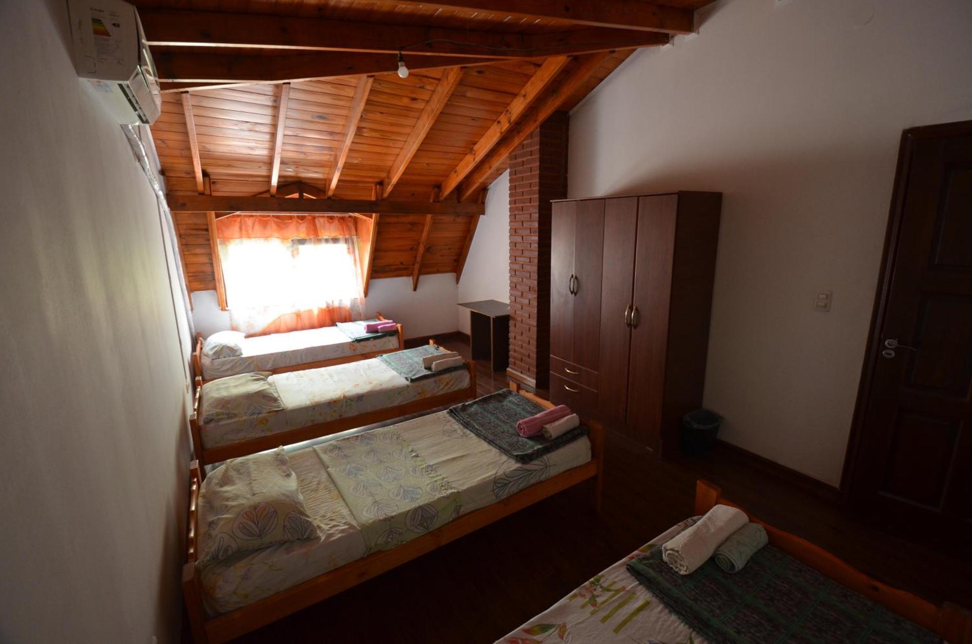 Hostel Casa Marina Argentina De Aeropuerto Ezeiza Chek-In 24 H 10 Minutos De Aeropuerto Monte Grande Zewnętrze zdjęcie