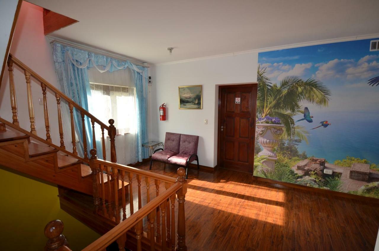 Hostel Casa Marina Argentina De Aeropuerto Ezeiza Chek-In 24 H 10 Minutos De Aeropuerto Monte Grande Zewnętrze zdjęcie